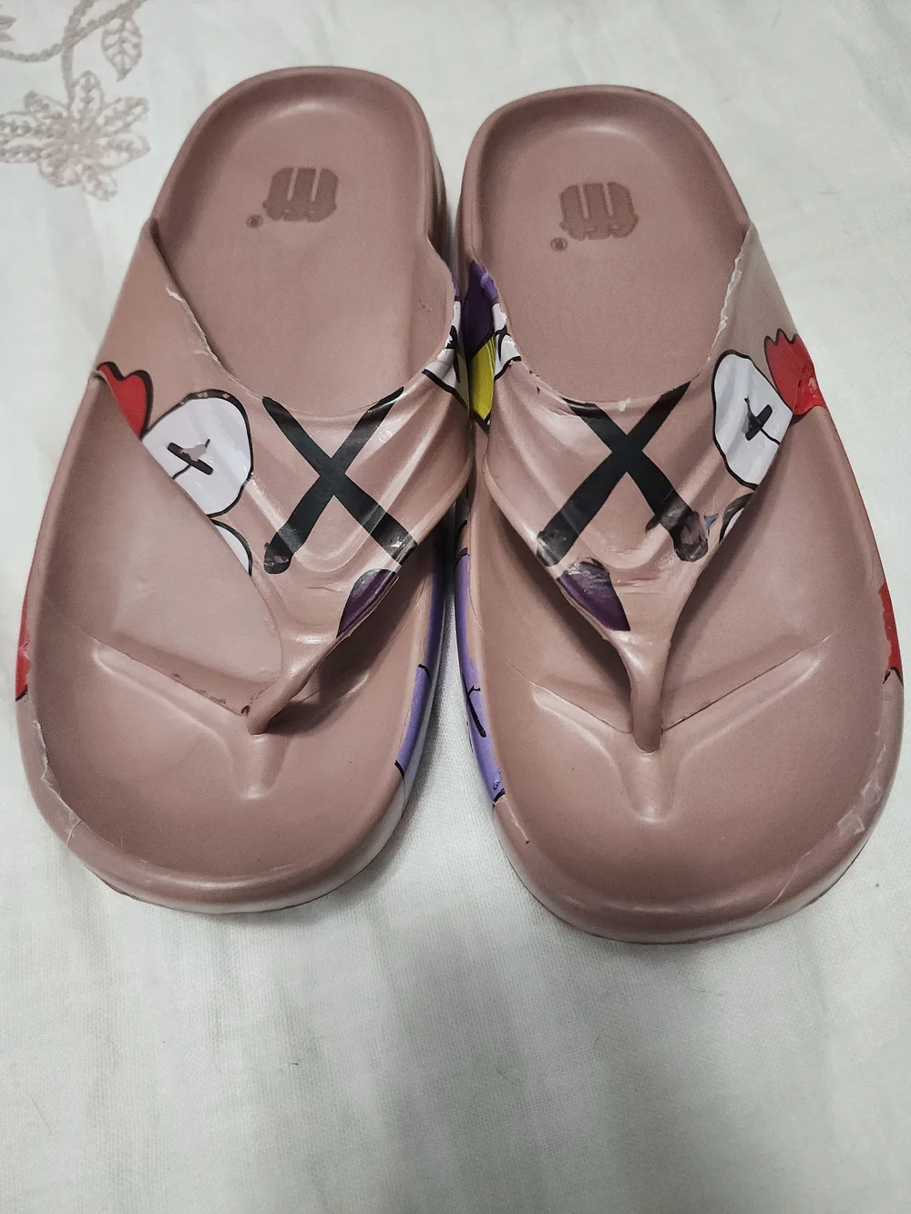 MENS 10 SLIP ON SANDALS WITH URBAN CARNIVAL VIBE